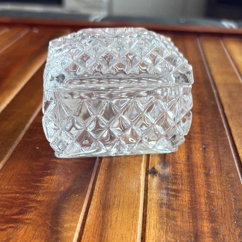 Lead Crystal Glass 24% Rectangular Jewelry Trinket Box With Lid Diamond Pattern